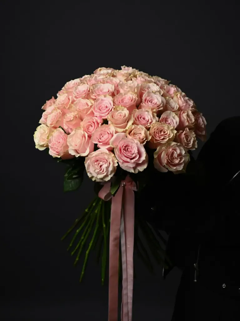 Queen Concept Flowers 1